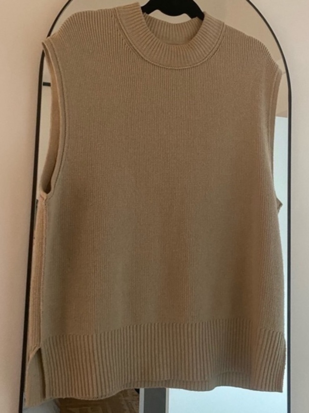 Free People Easy Street Chunky Ribbed Sleeveless Knit Vest in Taupe